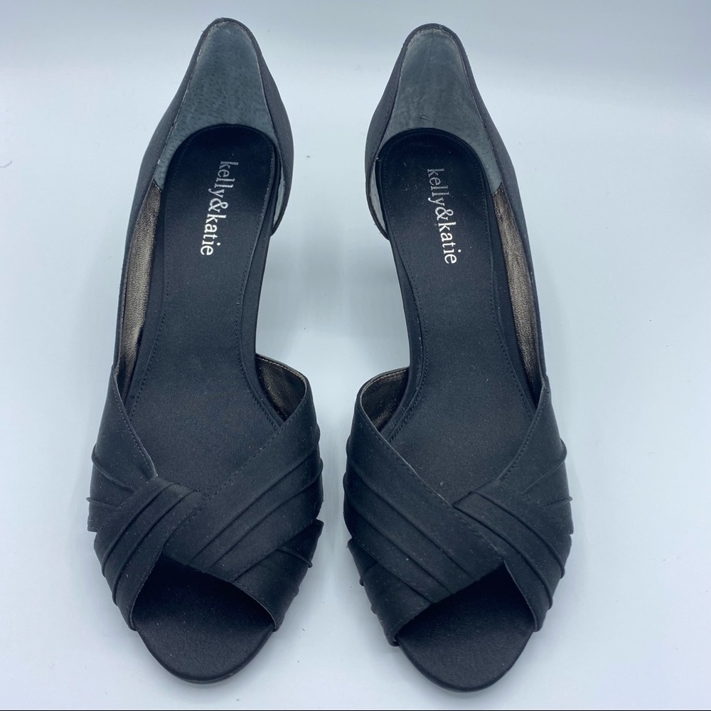 Kelly & Katie || Peep Toe D'Orsay Satin Heel Shoe; Size US 8M Eur 38